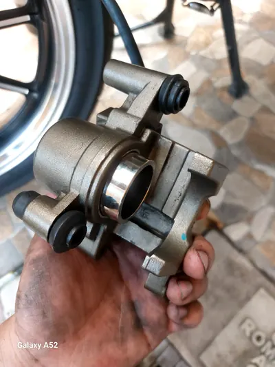 Servicio a domicilio MotoRefac para motos Vento (foto 12)